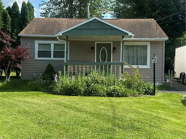5860 N Reis Dr NE, Cicero, NY 13039