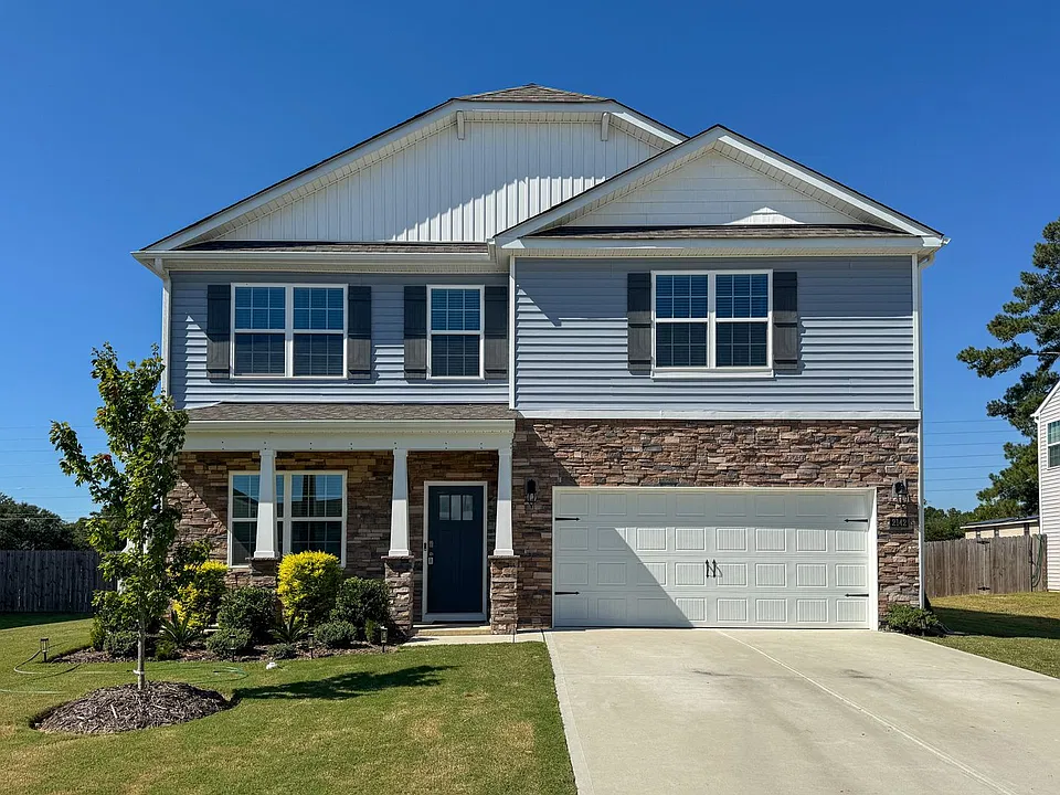 2142 Clydesmill Rd