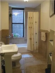 Rented by R New York