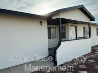 1901 Ranch Dr, Farmington, NM 87401