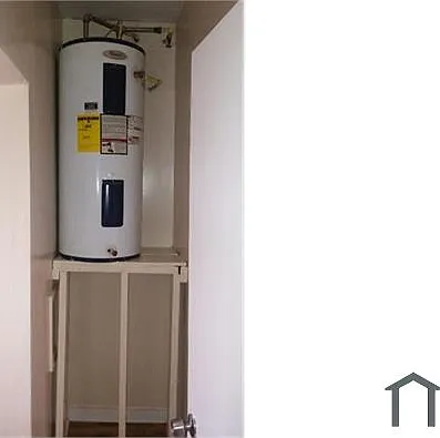 1 bed, 500 sqft, $695 — Photo 3