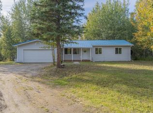 1215 Choctaw Rd, North Pole, AK 99705