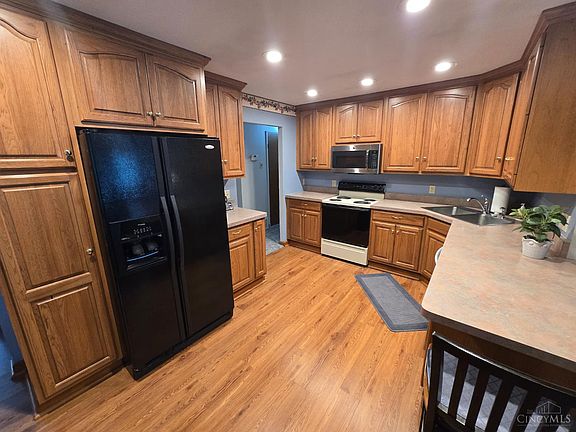 2nd image of 3107 Goda Ave