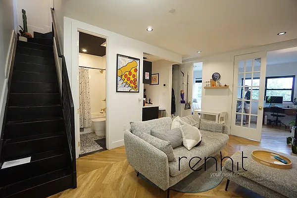Rented by Rennit Inc. | media 10