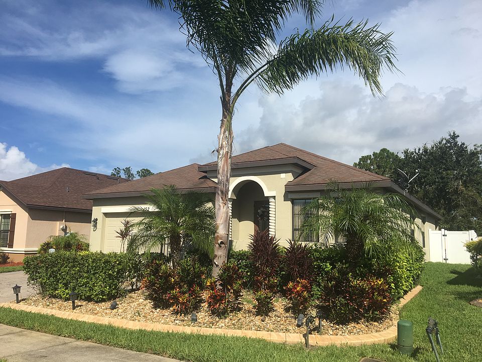 1st image of 152 Campanello Ct
