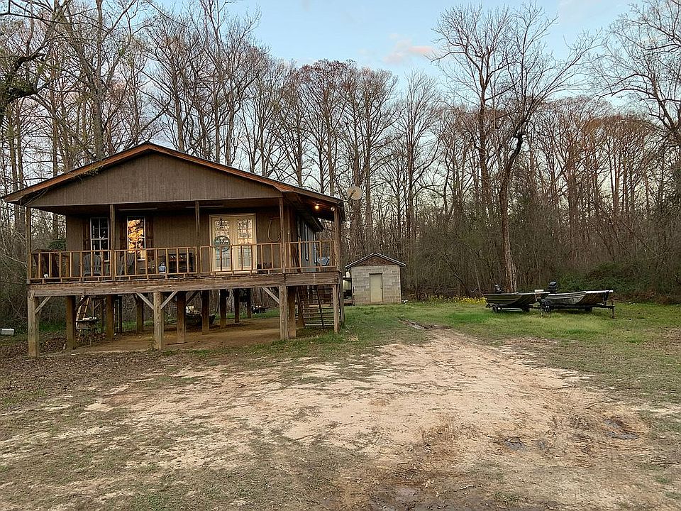 1st image of 131 Plum Bluff Dr
