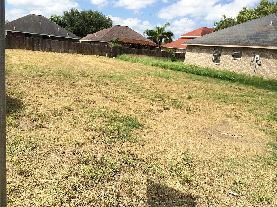 2nd image of 1604 Jonathon Drive