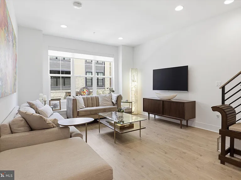 7331 Blade Dr — Photo 13