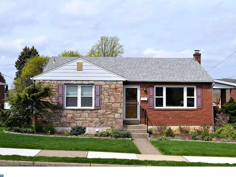 1st image of 1180 1st Ave
