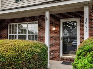 6008 Cougar Ln, Charlotte, NC