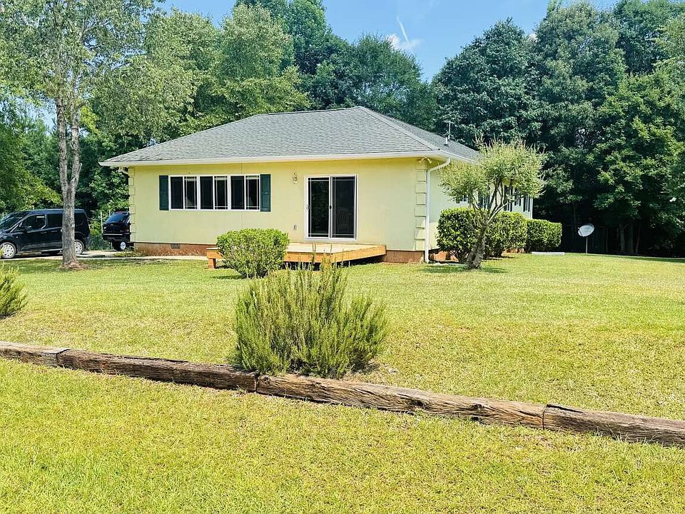 1st image of 108 Wesley Ln