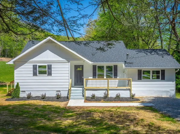 8009 Selcer Rd, Hixson, TN 37343