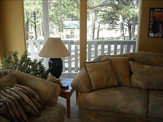 5th image of 100 Heath Dr