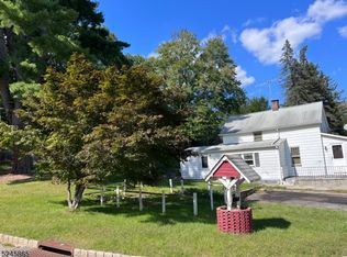 10 Degraw Rd, Riverdale, NJ 07457