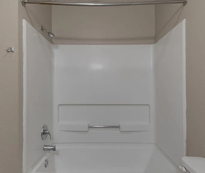Coronado Residences — Photo 13