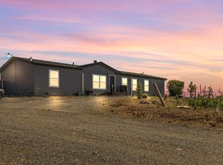 1031 Solar Ln, Yakima, WA 98901