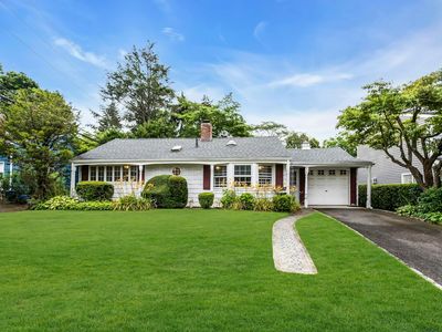 209 Lawrence Lane, Glen Cove, NY, 11542