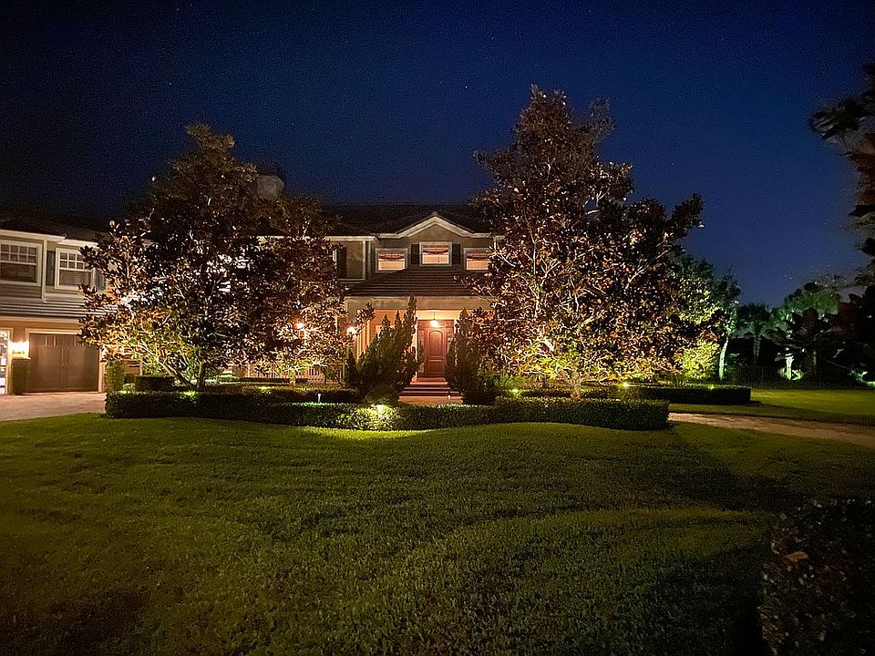 1st image of 10965 El Caballo Ct