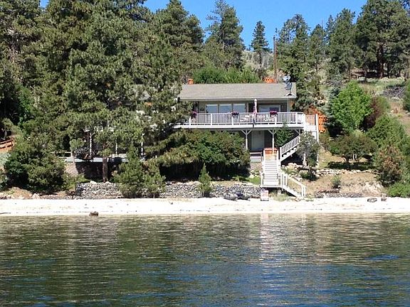 2nd image of 2837 W Shore Dr