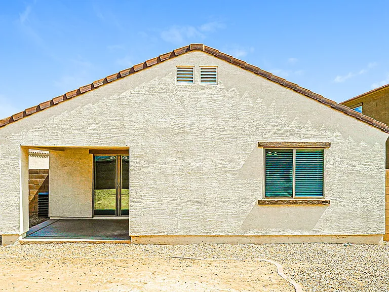 1453 E Kelsi Ave — Photo 16