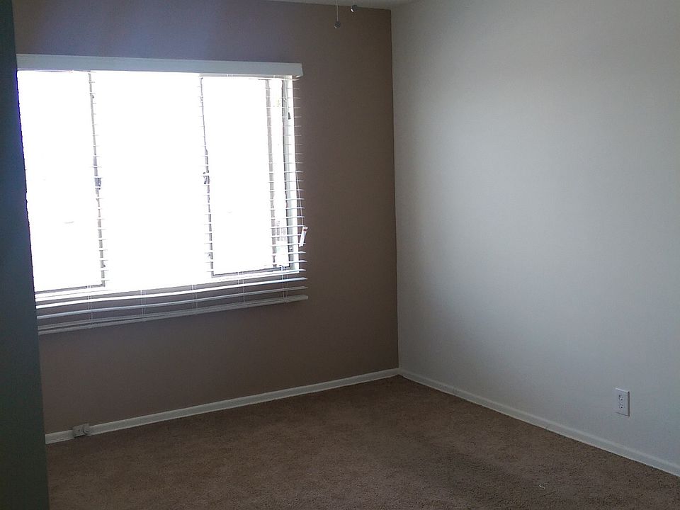 1st image of 1412 Centinela Ave APT 5