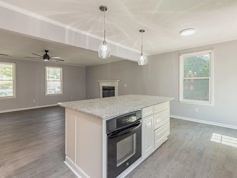 108 Dutch Dr — Photo 12