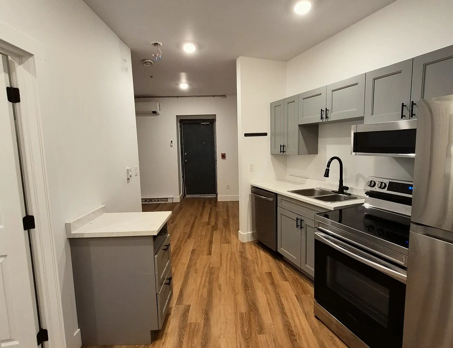 199 Union Street - 304 — Photo 2