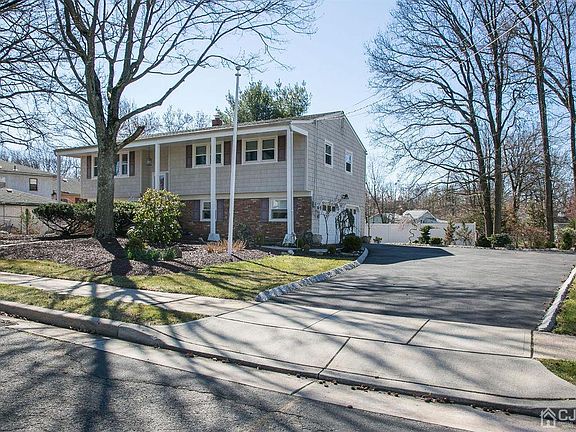 3rd image of 20 Homestead Rd