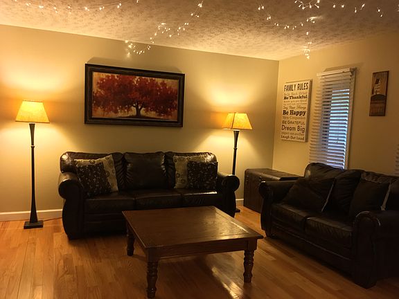 5th image of 109 Dundee Cir