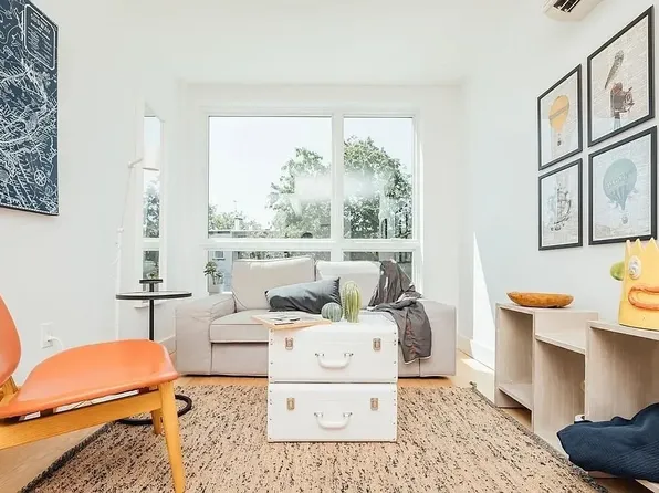 9 Cook Street image 1 of 9