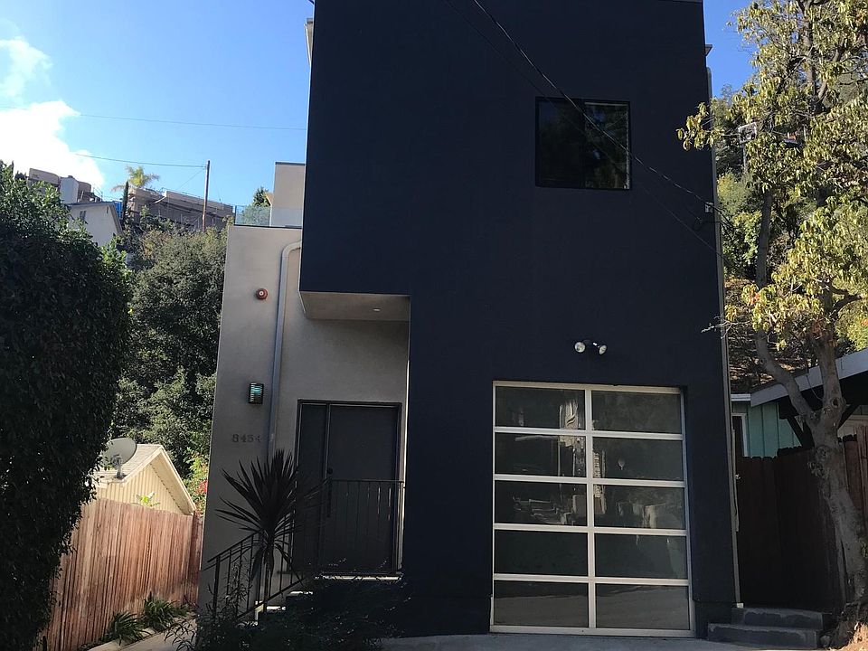 1st image of 8454 Kirkwood Dr
