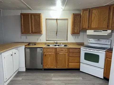 153 County Road 249 — Photo 3