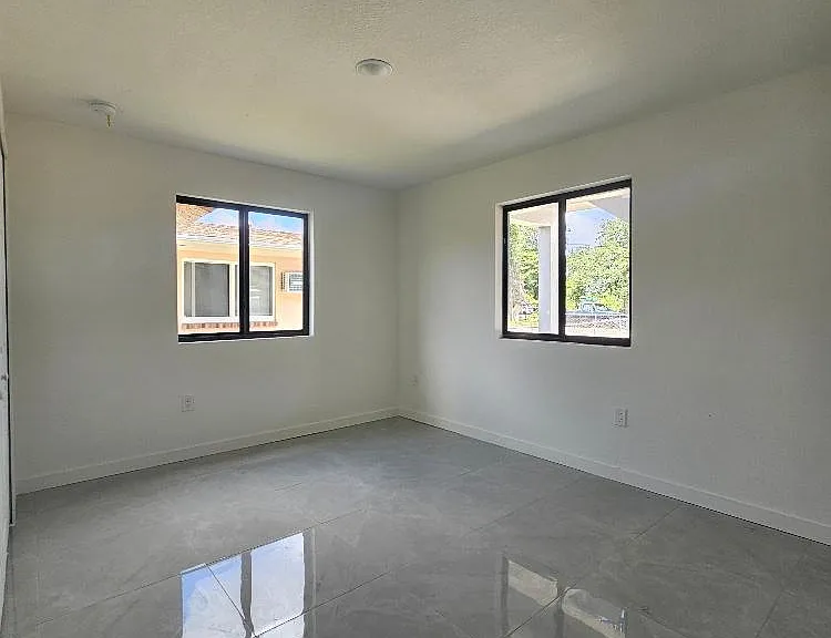 2970 NW 48th St — Photo 11