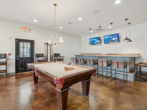 3rd image of 920 E Academy St #1141