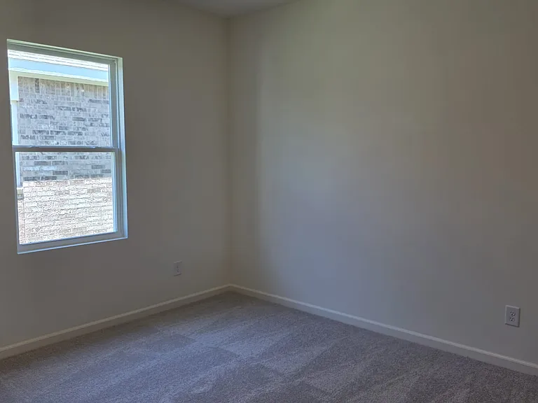12732 Haymarket Rd — Photo 15