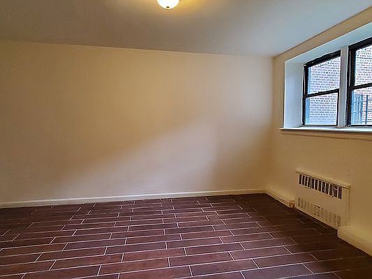 3rd image of 60 E 17th St #1J