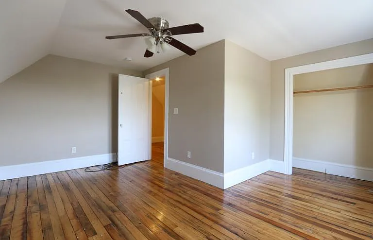Parker Hill Ter — Photo 4
