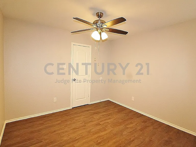 6620 S Creek Dr — Photo 15