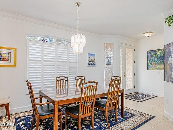 5th image of 881 Glen Abbey Way