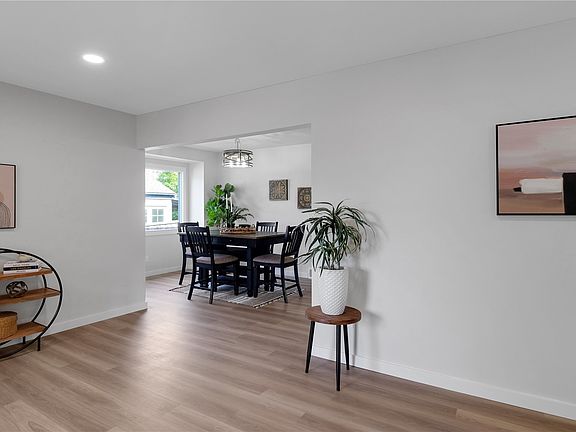 5th image of 1721 15th Street