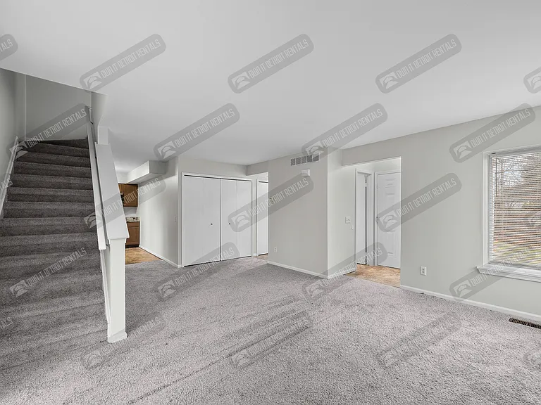 2245 S Commerce Rd — Photo 6