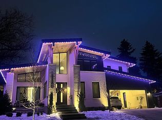 2630 S Garfield Way, Denver, CO 80210