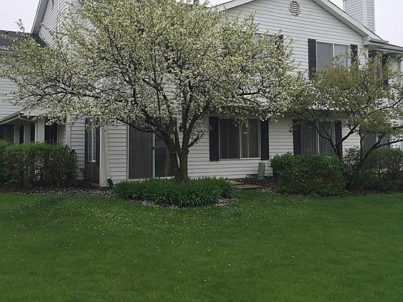 2nd image of 7926 Knottingham Cir APT C