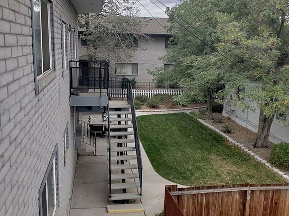 4th image of 323 Saint Lawrence Ave APT 3