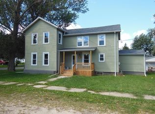 221 W Hall St, Sandwich, IL 60548