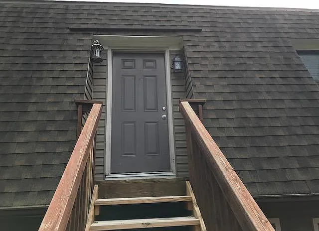 279 Summerwalk Cir — Photo 2