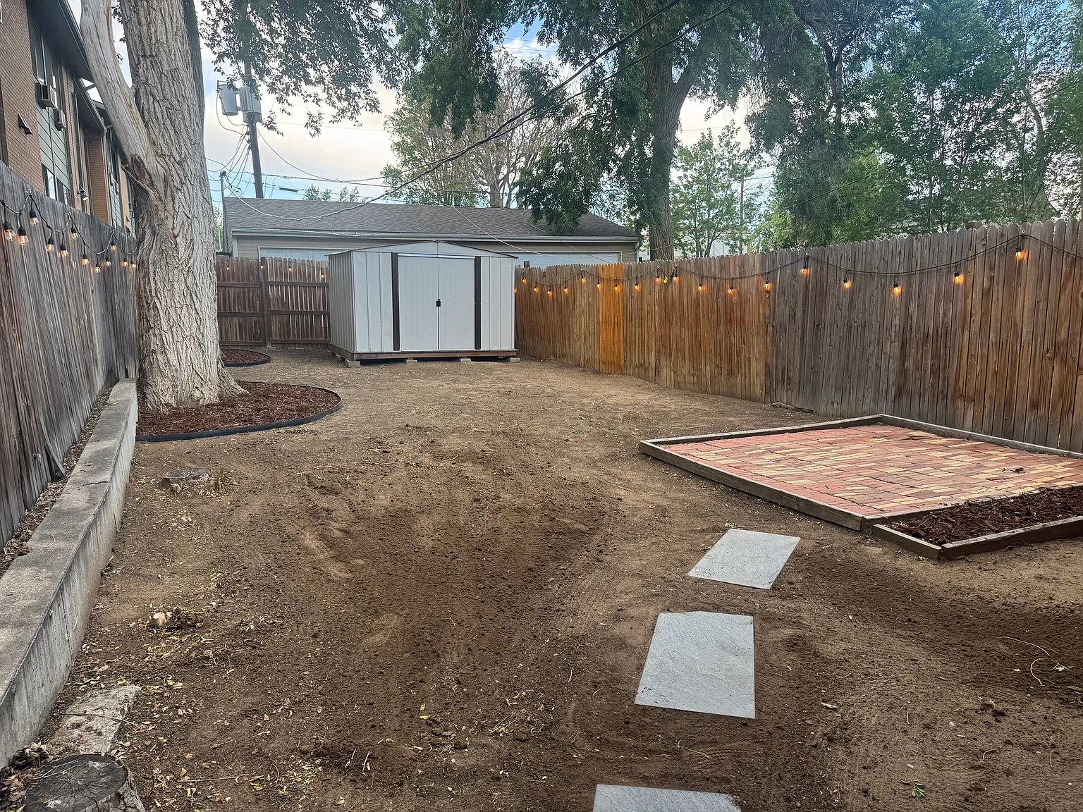 2 bed, 1081 sqft, $2,700 — Photo 2