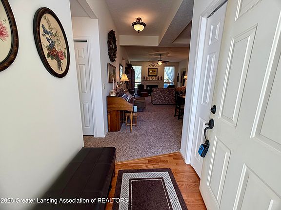 5th image of 523 White Pine Blvd