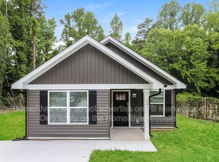 231 Willowood Dr, High Point, NC 27260