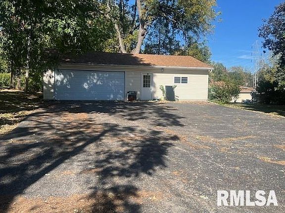 4th image of 243 W Losey St
